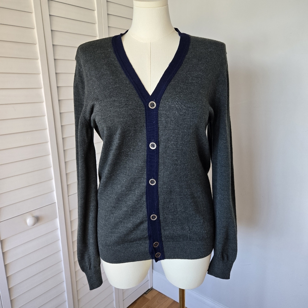 Giesso Gray Navy Trim 100% Merino Wool Cardigan Sz L Classic Preppy Quiet Luxury